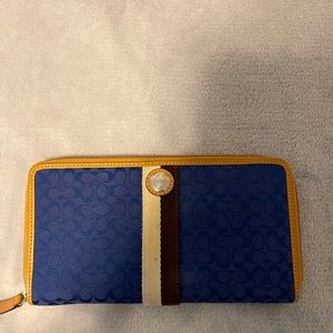 Coach wristlet wallet.